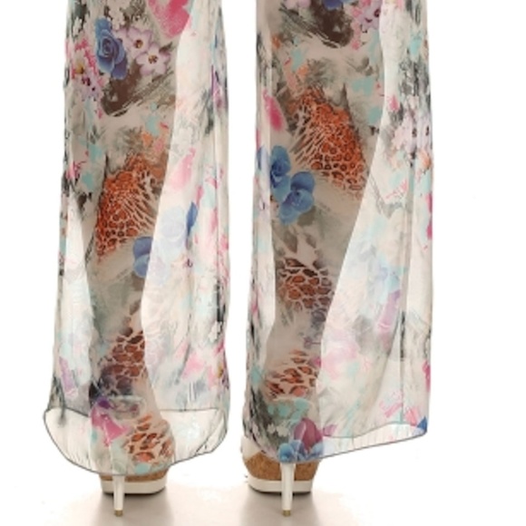 2/$25 SHEER Plus Floral Chiffon Dressy pants 2x - Picture 5 of 7